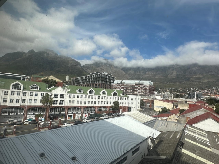 To Let commercial Property for Rent in Gardens Western Cape